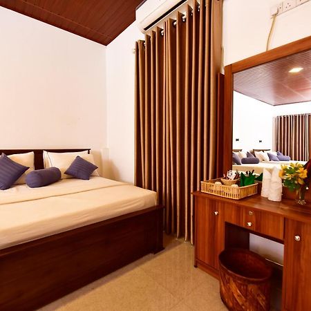 Ariya Rest & Ayurveda Spa Polonnaruwa Buitenkant foto