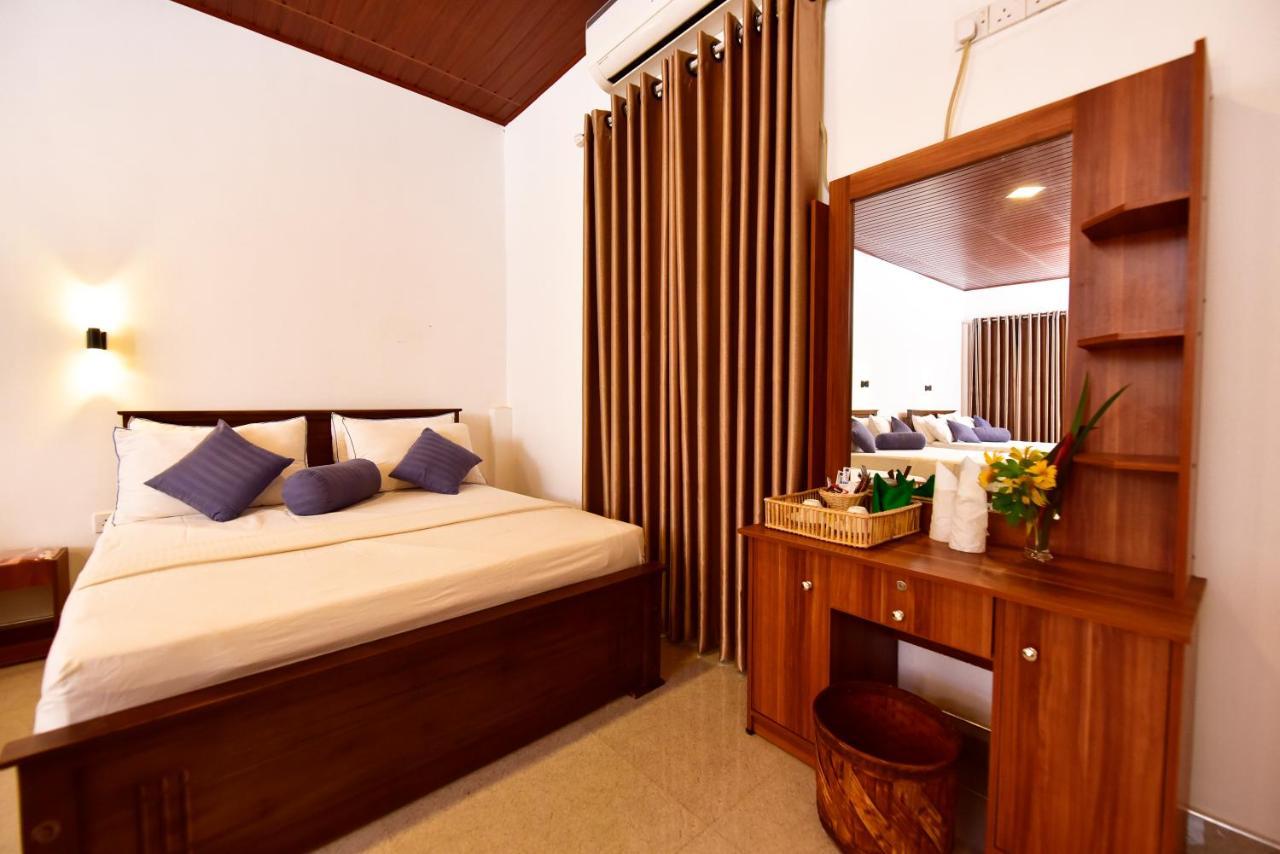 Ariya Rest & Ayurveda Spa Polonnaruwa Buitenkant foto